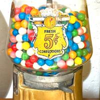 Distributore caramelle