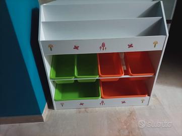 mobile Montessori per cameretta bambini