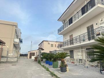 MULTILOCALE A CASTELLAMMARE DI STABIA