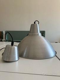 DUE LAMPADARI, GRIGIO