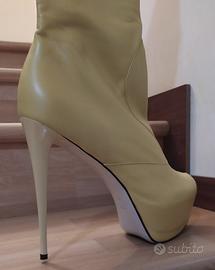 stivale a coscia vera pelle giallo n. 39