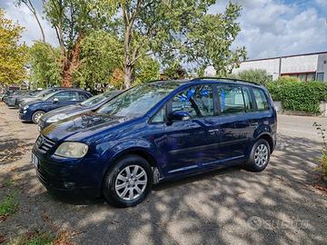Volkswagen TOURAN  1.6 Benz/metano