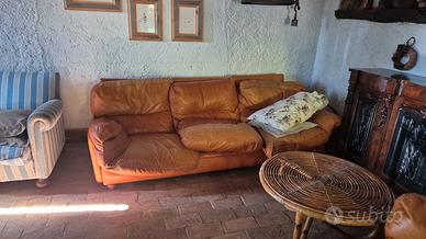 divano FrauAnni 80 con 2 poltrona e