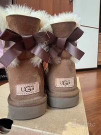 UGG Mini Bailey Bow II - Castagna