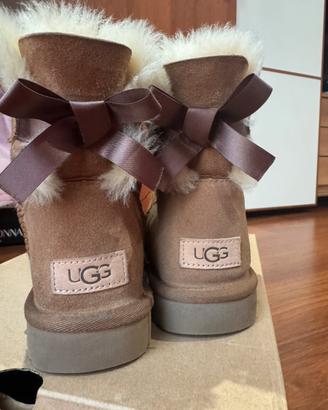 UGG Mini Bailey Bow II - Castagna