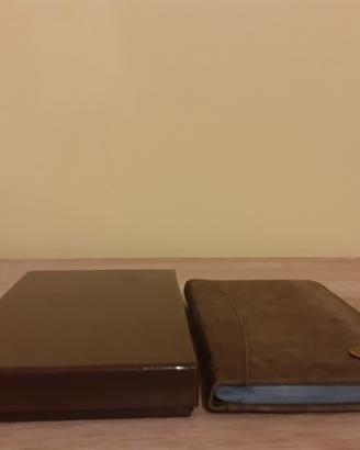 Astuccio in pelle porta biglietti da visita