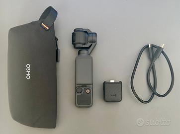 DJI Osmo Pocket 4 - Combo Essential