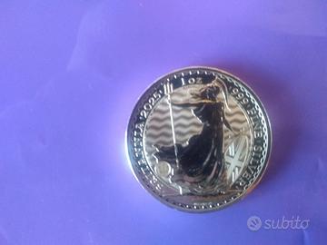 B R I T A N N I A  2025 -  1 OZ. PURO ARGENTO 999