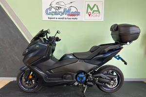 Yamaha T Max 560