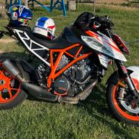 Superduke 1290r