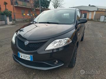 Lancia Ypsilon GPL Platinum
