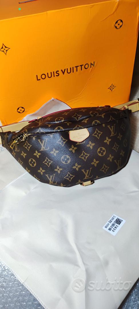 Borsa- marsupio uomo louis vuitton - Abbigliamento e Accessori In vendita a  Caserta