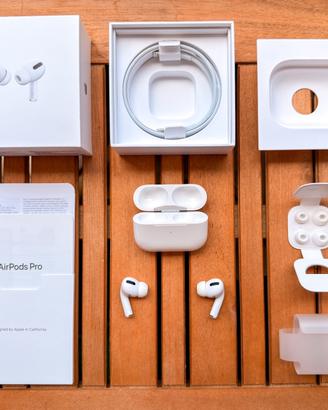 AirPods Pro 1ª gen pari al nuovo, completi