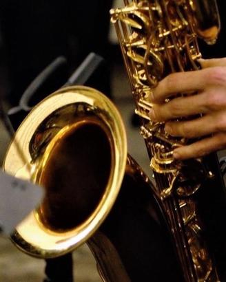 Saxofoni da riparare