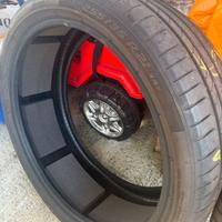 Pneumatici  Pirelli  Misura: 255/35 R21