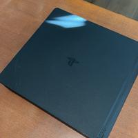 Playstation 4 Slim