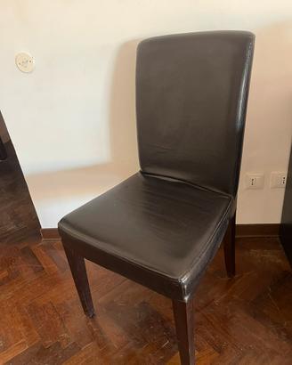 Sedia da pranzo imbottita in pelle/ecopelle nera