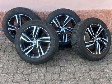 Set cerchi GMP17” diamantati + pneumatici 80%
