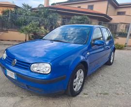 VOLKSWAGEN Golf 4ª serie - 2001
