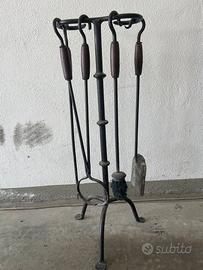 Attrezzi per caminetto