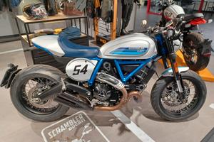 Ducati Scrambler 800 CAFE' RACER