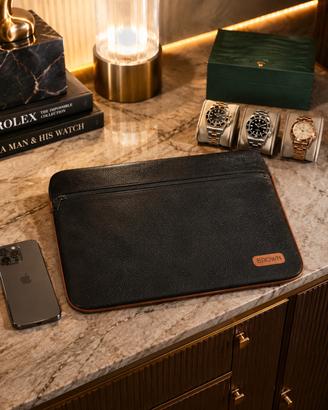 Pochette porta tablet BROWN nera effetto pelle