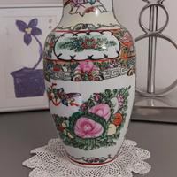 Vaso in porcellana cinese Vintage