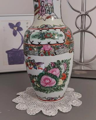 Vaso in porcellana cinese Vintage