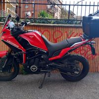 Moto Morini X-Cape 649 cerchi raggi