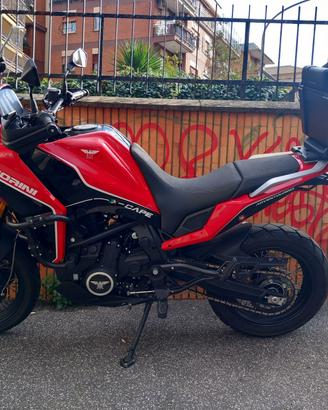 Moto Morini X-Cape 649 cerchi raggi