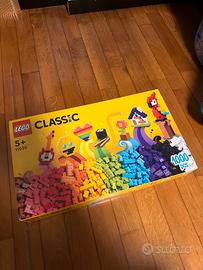 Lego Lots of Bricks 11030