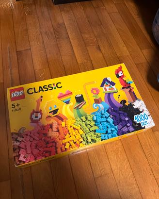 Lego Lots of Bricks 11030