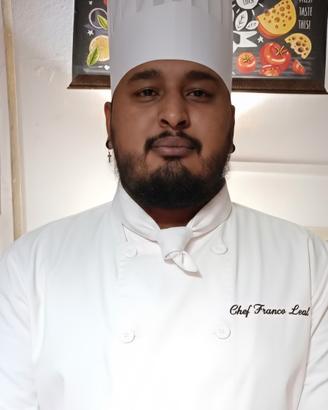 Cuoco con esperienza - Disponibile con alloggio