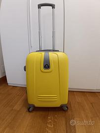 valigia trolley gialla da cabina