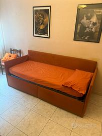 Divano letto singolo arancione