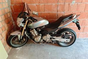 Honda Hornet 