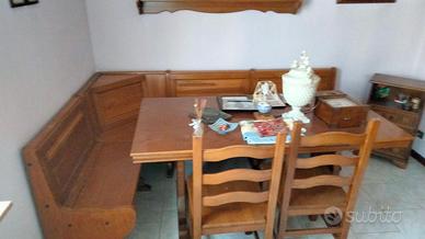 sala da pranzo completa