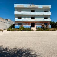 Capannone 3600 mq totali