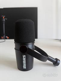 Shure MV7X Microfono Dinamico XLR Podcast Nuovo