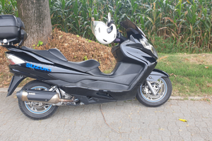 Scooter burgman 400