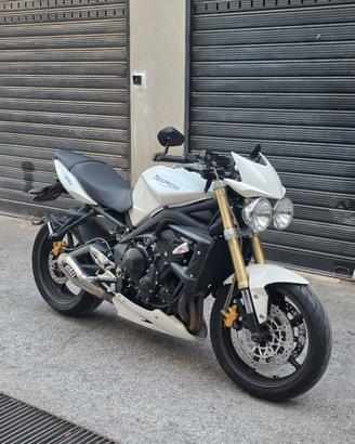 Triumph Street Triple 675