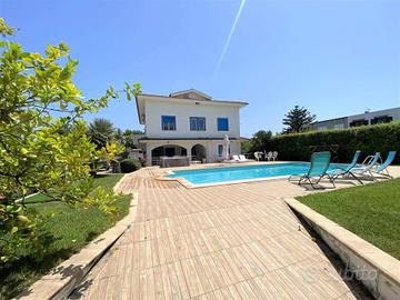 Rif.RI91| villa simeri crichi