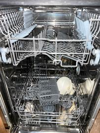 Lavastoviglie da incasso Smeg ST4107