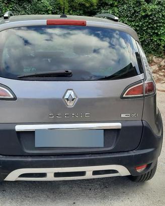 Renault Scenic XMOD cross 1.6 diesel 130cv