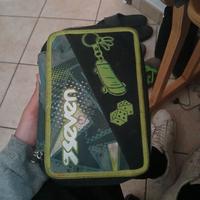 astuccio per scuola