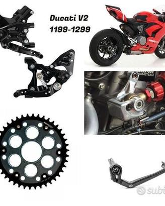 Ducati V2 accessori centralina scarico pedane leve