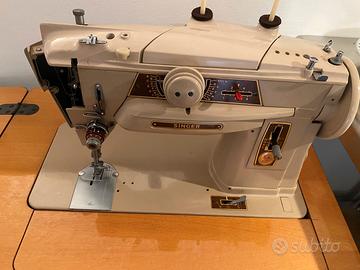 MACCHINA DA CUCIRE D'EPOCA FUNZIONANTE