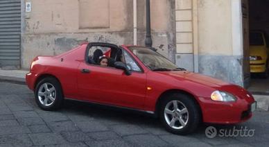 Honda CRX Coupe' Cabrio in buone condizioni. 