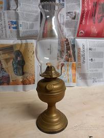 Lampada a petrolio