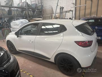 Renault clio IV 1.5 dCi 75 Cv